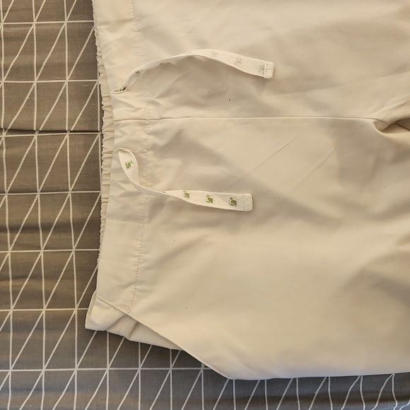 White Multipocket Scrub Pants - Picture 4 of 4